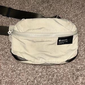 Lululemon belt bag